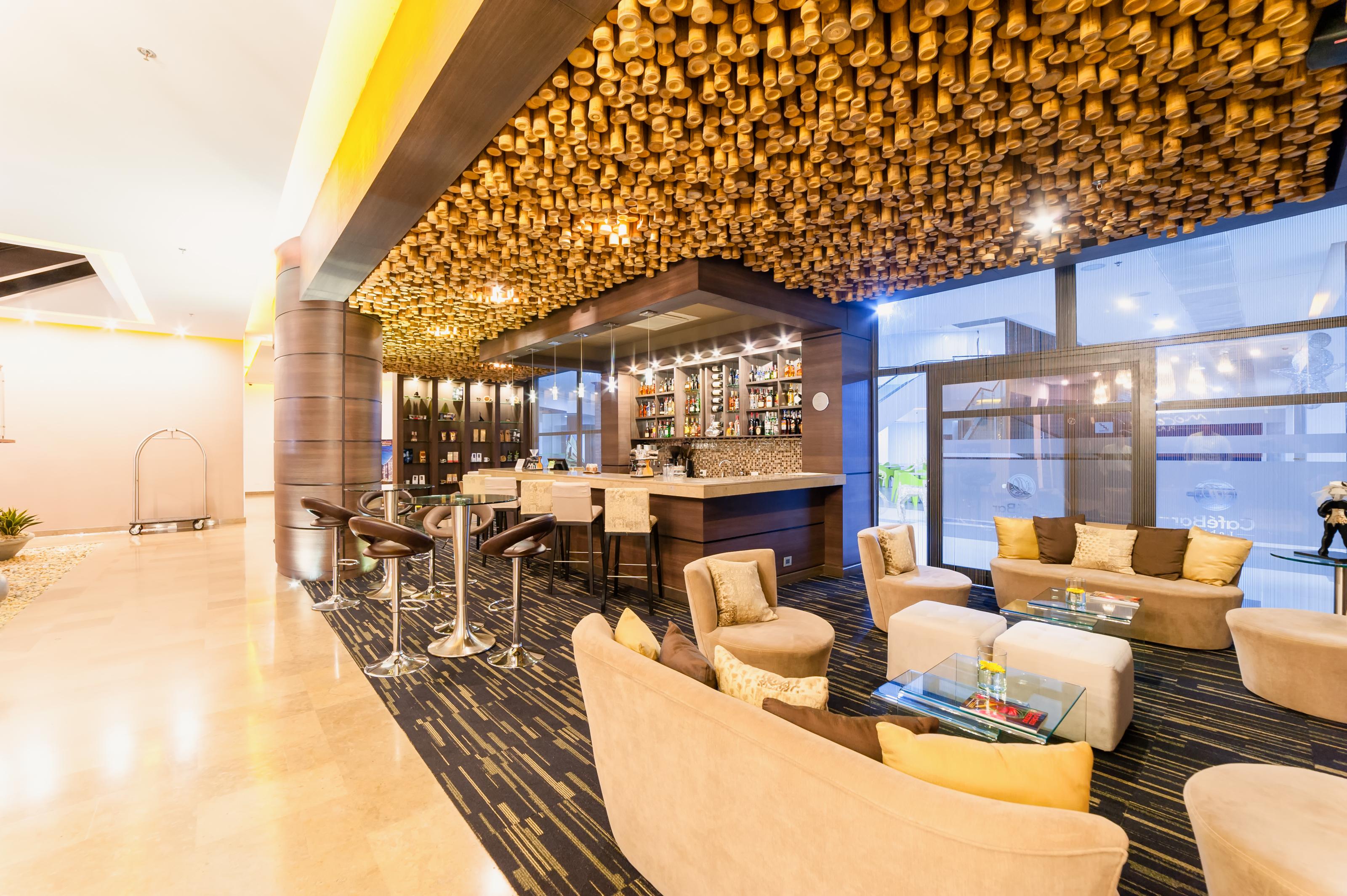 Hotel Mocawa Plaza Armenia Exterior foto