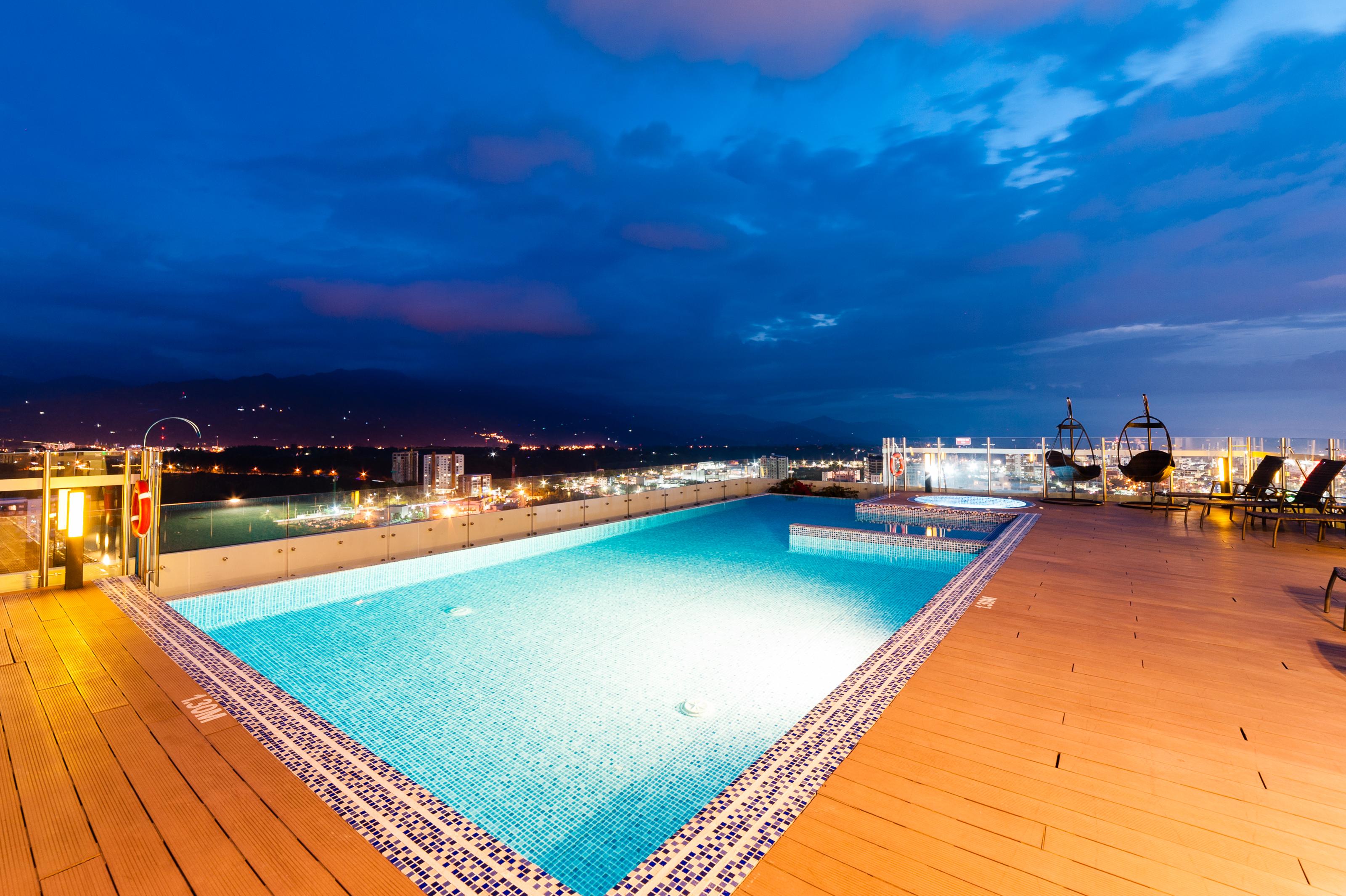 Hotel Mocawa Plaza Armenia Exterior foto