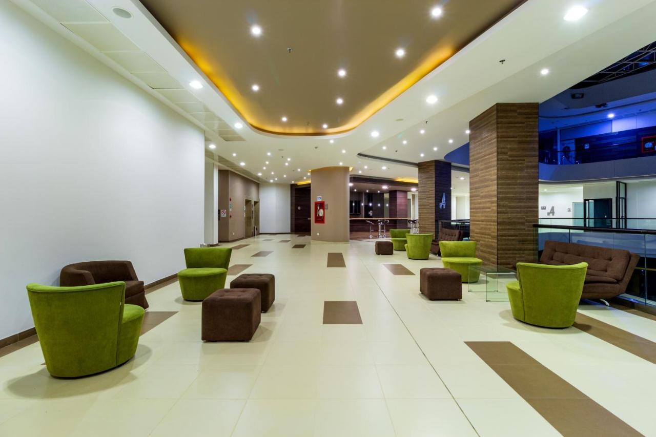 Hotel Mocawa Plaza Armenia Exterior foto
